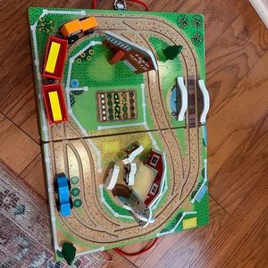 Melissa and Doug take along farm